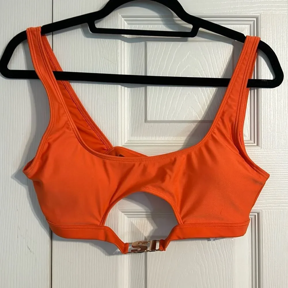 FOREVER 21 SPORTS ILLUSTRATED Size Large Orange Bikini Top Keyhole Gold Logo